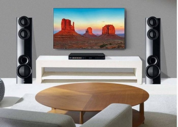 Sonido para la casa o el hogar, sonido multiroom, sistemas de entretenimiento, asistentes de voz, alex, siri, google Assistant, teatros en casa en Cúcuta, Bucaramanga y Medellín